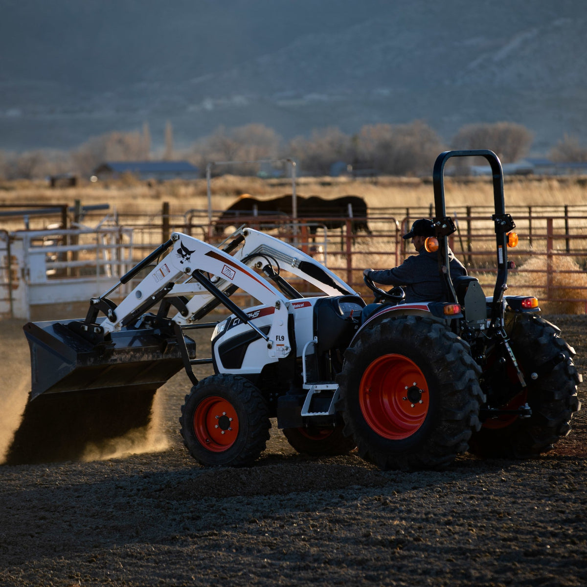 Bobcat_CT4045_Compact_Tractor1