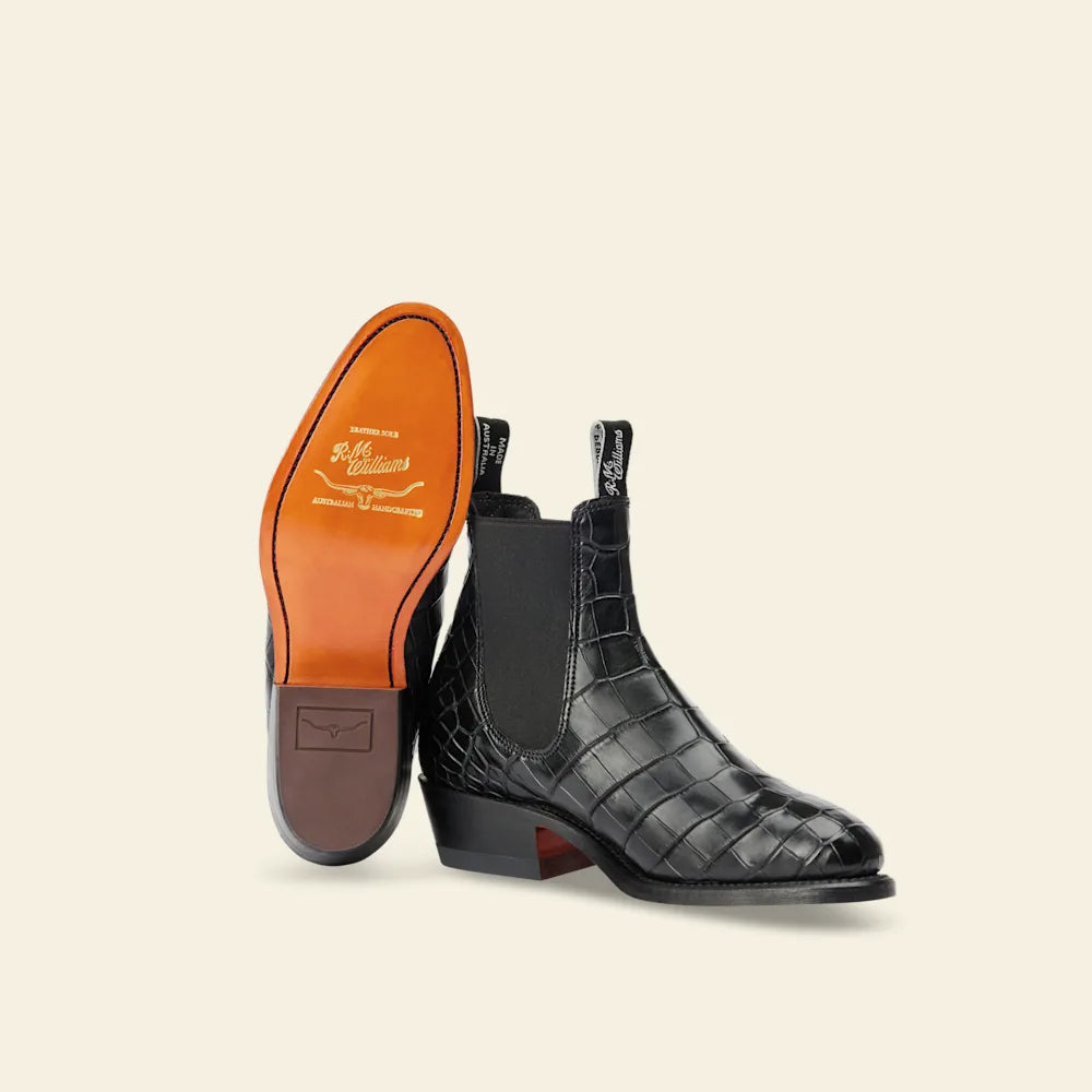 Lady Yearling boot – black crocodile leather