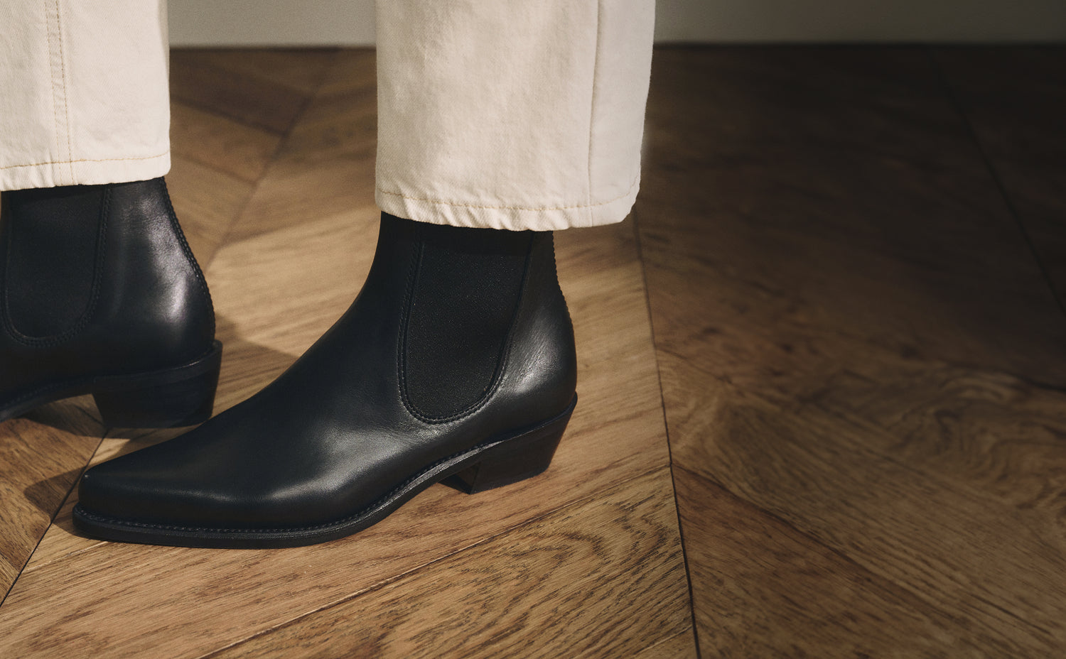 Millicent boot – ebony aniline leather 1