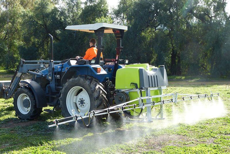 1 TTi   LinkOn Plus 400L   3 Point Linkage with 22Lmin Pump